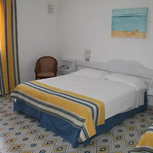 Tre Botti Hotel Baja Sardinia